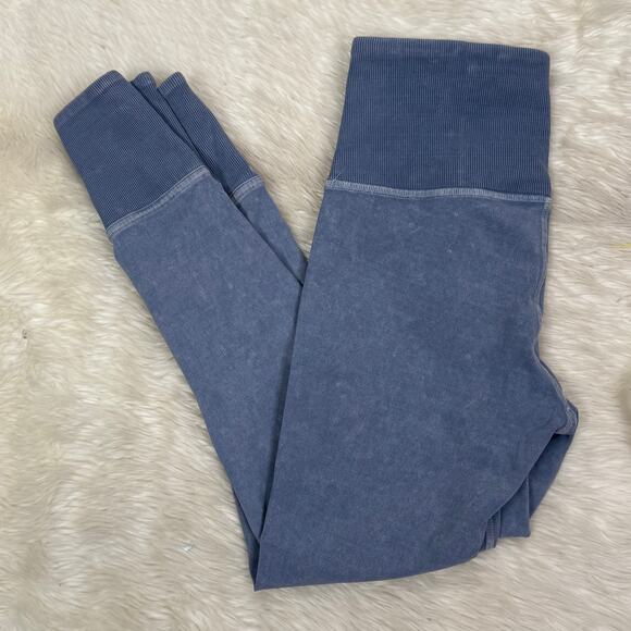 Lululemon Wunder Under Crop 23" *Ribbed Washed Moon Blue Legging Size 4 - Picture 13 of 13